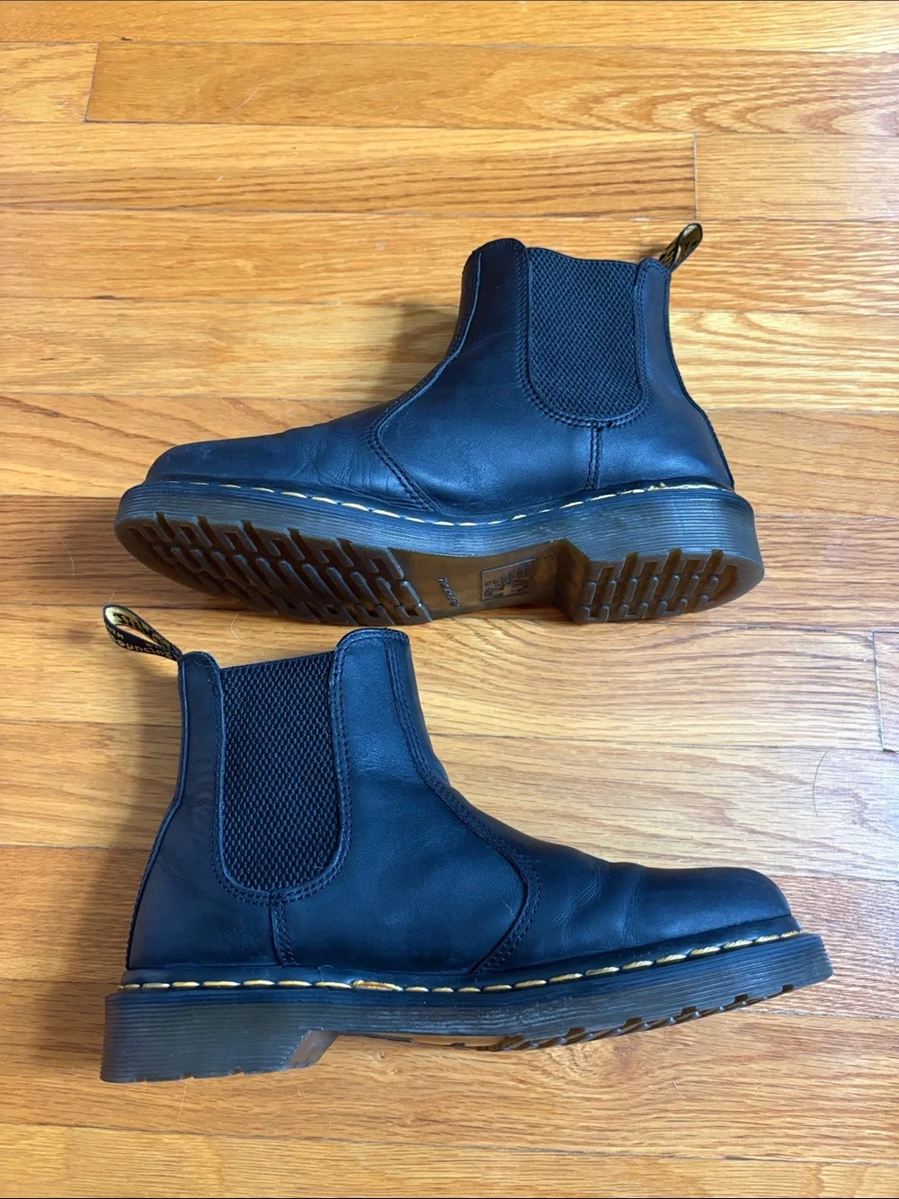 Dr. Martens classic black